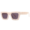 Modern square sunglasses in beige with retro hollowed-out frame and dark grey lenses - Rice White Black Gray (C9)