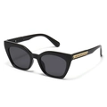 Gafas de sol cuadradas modernas con montura negra brillante y cadena dorada - C3 Montura Negra Lentes Negro Gris