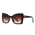 Lunettes de soleil papillon pour femmes avec verres dégradés et ornements dorés - Monture Thé Verres Dégradé Thé