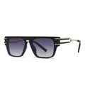 Classic black oversized sunglasses with gold metal hollow temples and gradient purple lenses - C5 Black Frame / Gray Purple Gradient Lens