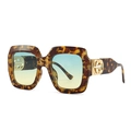 Square tortoise sunglasses with blue-yellow gradient lenses and gold metal accents - Leopard / Green Yellow