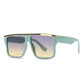 Lunettes de soleil carrées vert menthe avec garniture métallique dorée et verres dégradés - C4 Vert Dégradé Jaune