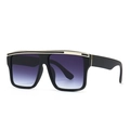 Lunettes de soleil oversize noires avec barre dorée en métal et verres dégradés chic - C2 Monture Noir Argent Verre Double Gris