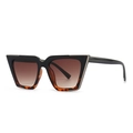 Fashionable square cat-eye sunglasses with black and tortoise frame and gradient lenses - C6 Leopard Frame Double Tan Lens