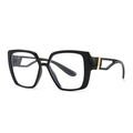 Occhiali anti luce blu cat-eye neri con aste dorate e design traforato moderno - Stile Quadrato Grande (6156) / Nero Lucido (C1)