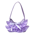 Bolso tote de satén morado con volantes y lazo de seda blanca sobre fondo blanco - Morado