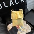 Mini borsa a tracolla giallo limone con trama a grana e dettagli con volant - Giallo Limone