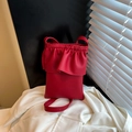 Mini borsa a tracolla rossa verticale con bordo a volant e trama litchi - Rosso