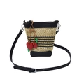 Borsa a secchiello in rafia intrecciata con bordi neri e ciondolo a cuore ciliegia - Nero
