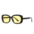 Lunettes de soleil ovales rétro avec monture noire et verres jaunes vifs - C4 Noir Jaune
