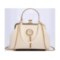 Vintage beige baroque clutch bag with gold floral handle and pearl chain detail - Pendant Style / White