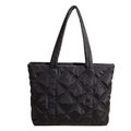 Klassieke zwarte gewatteerde nylon shopper met ruitvormig borduursel en veel ruimte - Zwart