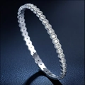 Bracciale geometrico argento con zirconi cubici e incastonatura a nido d'ape - Stile Nido d'Ape Zirconi Argento (33-E-7)