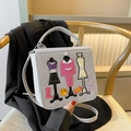 Light grey square crossbody bag with luxury embroidery of fashion mannequins - Gray