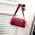 Chic vintage red rectangular crossbody shoulder bag in smooth faux leather finish - Burgundy