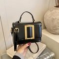 Elegante mini borsa in pelle verniciata nera con fibbia quadrata dorata classica - Nero