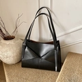 Bolso tote negro de estilo francés con costuras geométricas y gran capacidad de carga - Estilo de Patchwork Geométrico (627639) / Negro