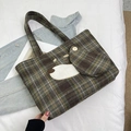 Borsa tote scozzese stile giapponese con orsetto e piccolo portamonete coordinato - Verde