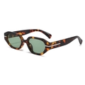 Gafas de sol ovaladas retro de carey con lentes verdes y bisagras de metal en T - C04 Carey Verde