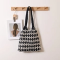 Bolso de malla de algodón bicolor con asas trenzadas para vacaciones de verano en la playa - Tejido Negro y Blanco con Forro