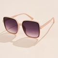 Detail view of square light pink frame with gradient purple lenses and silver hinges - Pink