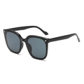 Gafas de sol cuadradas clásicas de gran tamaño con montura negra y remaches de estrella - Montura Negra Lente Gris