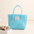 Bolso de playa trenzado calado azul claro con asas dobles para vacaciones de verano - Azul