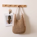 Sac bandoulière en paille avec ruban rose et texture tissée pour la plage - Crochet à Ruban Beige