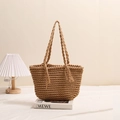 Handgewebte khakifarbene Baumwoll-Schultertasche mit Quasten für den Strandurlaub - Kaffeebraun