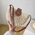Borsa a tracolla semicircolare in paglia beige con cinturino in pelle marrone estiva - Beige