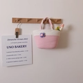 Borsa a mano intrecciata rosa e bianca con dettaglio floreale decorativo e manico superiore - Rosa e Bianco