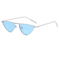 Occhiali da sole cat-eye a triangolo in metallo con montatura argento e lenti blu - C03 Montatura Argento Lenti Blu