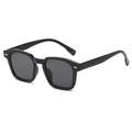 Gafas de sol poligonales negras clásicas con remaches plateados en un ángulo de 45 grados - Montura Negra Lentes Grises(C01)