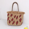Boho ψάθινη τσάντα με κόκκινα και μαύρα σχέδια φύλλων και λεπτομέρειες με φούντες - Καφέ