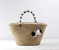 Borsa tote in paglia bohémien con manici a righe bianche e nere e pompon decorativi - Manico a strisce bianco e nero
