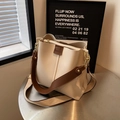 Borsa tote capiente bianco crema con tracolle intercambiabili in pelle e tela larga - Bianco Sporco