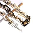 Detail of rectangular gold and silver mixed alloy chain for glasses and face masks - Gold and Silver