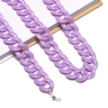 Dettaglio catena per occhiali in acrilico viola con anelli di fissaggio in silicone regolabili - Viola