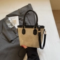 Borsa a secchiello retrò da donna in pelle beige e nera con tracolla moda - Beige e Nero