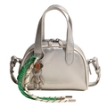 Zilveren retro bowlingtas met metallic afwerking en schattige beer-accessoires - Zilver met hanger