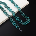Détail de la chaîne de lunettes en acrylique turquoise avec boucles en silicone et ressorts - Style Turquoise Marbré (8)