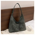 Dunkelgrüne Vintage-Hobo-Tasche aus mattem Wildleder mit weißen Kontrastnähten - Grün