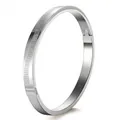 Bracciale in acciaio inossidabile argento con trama a squame e chiusura sicura - Argento (44B-A-7)