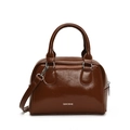 Dunkelbraune polierte Leder Boston Tasche mit Henkeln und Markenlogo-Detail - Braun