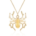 Collana con ciondolo a ragno dorato con trama granulare su sottile catena d'oro - Oro