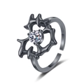 Gothic doornen hart open ring in zwart met een sprankelende ronde zirkonia steen - Verstelbaar Open / Zwart-Doorn