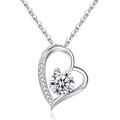 Elegante zilveren hartketting met grote Moissanite solitair en pavé gezette kristallen - Witgoud