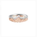 Zweifarbige Stapelringe im Bergdesign mit Roségold-Textur und Zirkonia-Steinen - US-Größe 5 / Roségold Berg Stapelbarer Stil