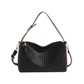 Sac Boston noir tissé avec des détails dorés et un pendentif à franges élégant - Noir