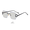 Gafas de sol hexagonales sin montura con lentes grises y bisagras en C con diamantes - C6 Marco Oro Negro Blanco Cambia a Gris